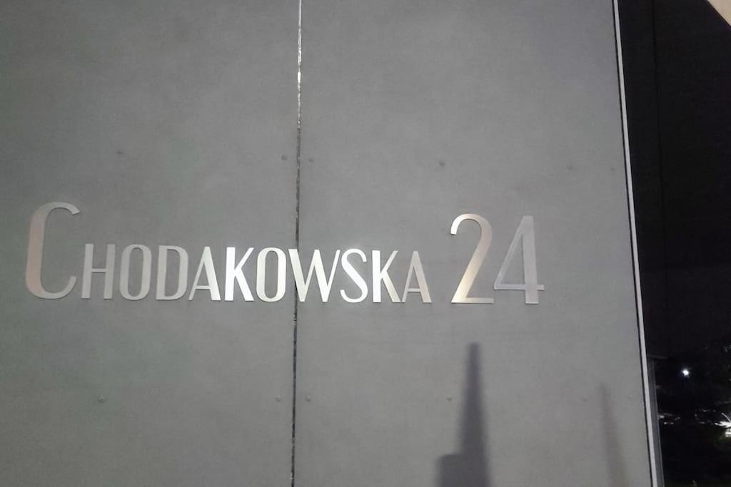Nowoczesny Apartament Na Pradze Варшава Экстерьер фото